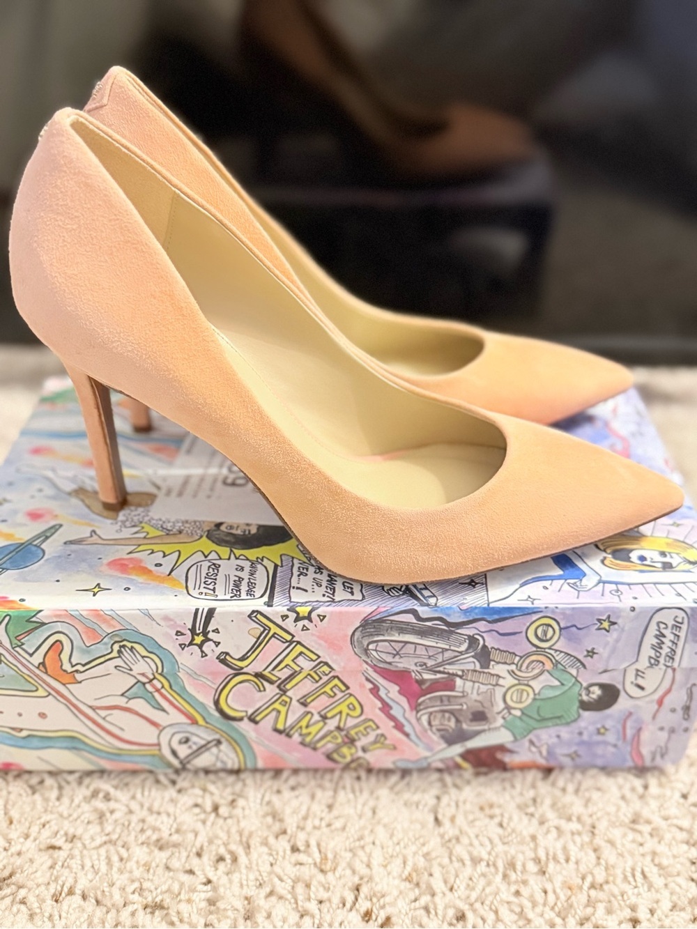 NWT Sam Edelman Hazel Suede Pointed-Toe Pumps